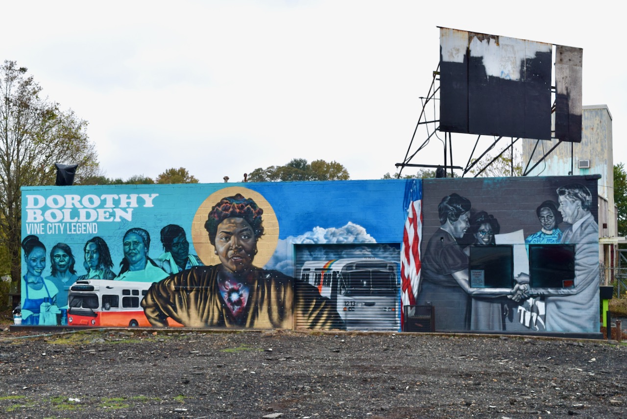 MURAL – 884 Murphy Ave SW ATL GA 30310 – Fabian WIlliams (photocred JenFarris) – 22